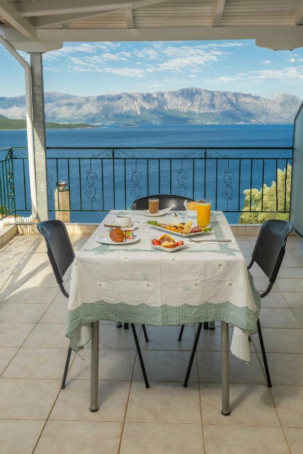 ニキアナ Ionian Melodyアパートホテル エクステリア 写真